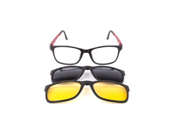 PolarOne Clipsli Optik Gözlük Çerçeve Clip On  Mod 302 SİYAH GÖVDE KIRMIZI SAP C1M-OK